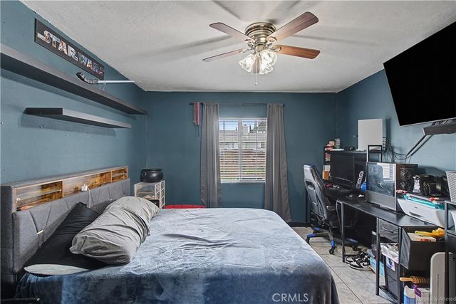 9824 Linden Avenue, Bloomington, CA 92316