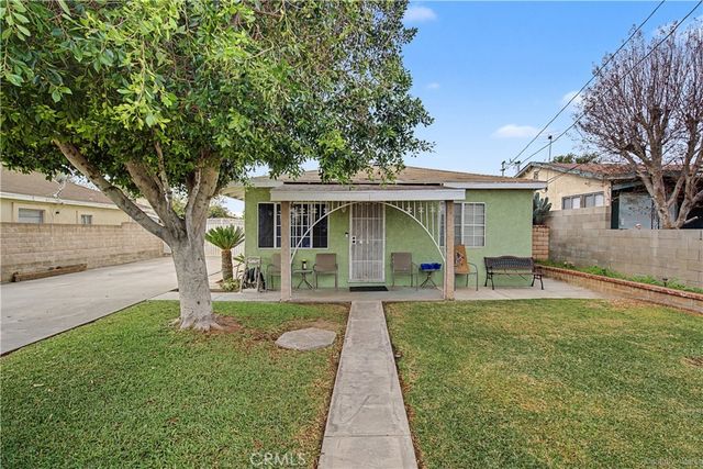 9824 Linden Avenue, Bloomington, CA 92316