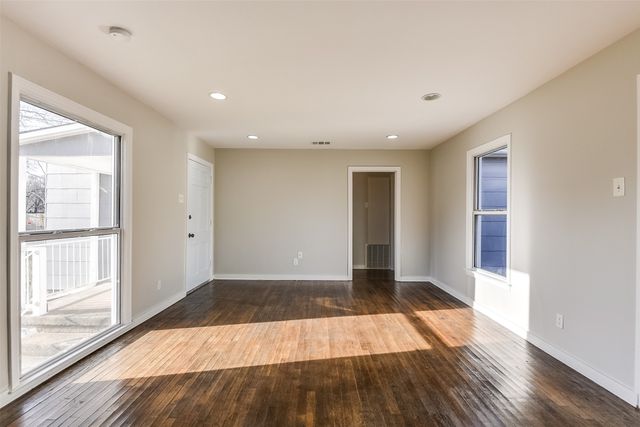 111 Barger Drive, Waxahachie, TX 75165