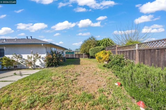 41868 Gifford Street, Fremont, CA 94538