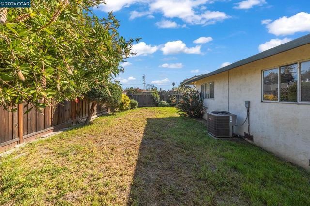 41868 Gifford Street, Fremont, CA 94538