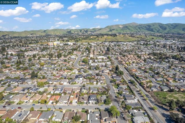 41868 Gifford Street, Fremont, CA 94538