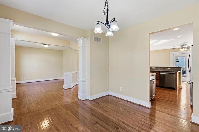 7 BUTTONWOOD CT, Newark, DE 19702