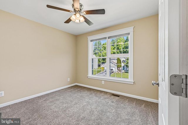 7 BUTTONWOOD CT, Newark, DE 19702