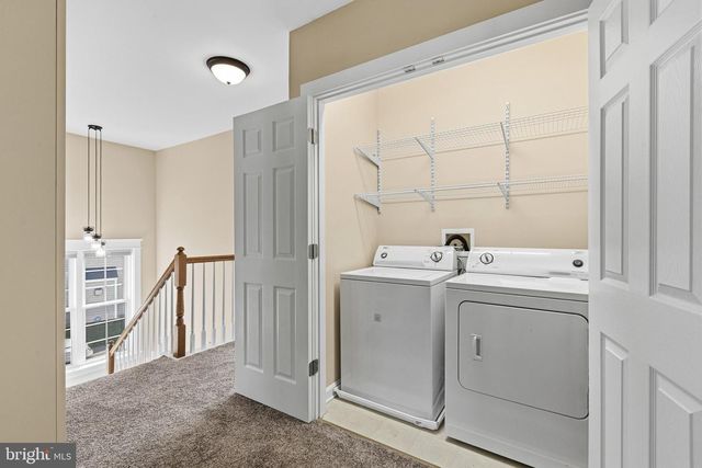 7 BUTTONWOOD CT, Newark, DE 19702