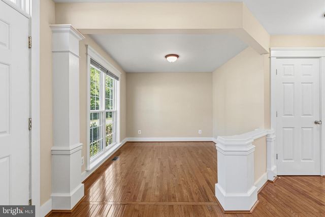 7 BUTTONWOOD CT, Newark, DE 19702