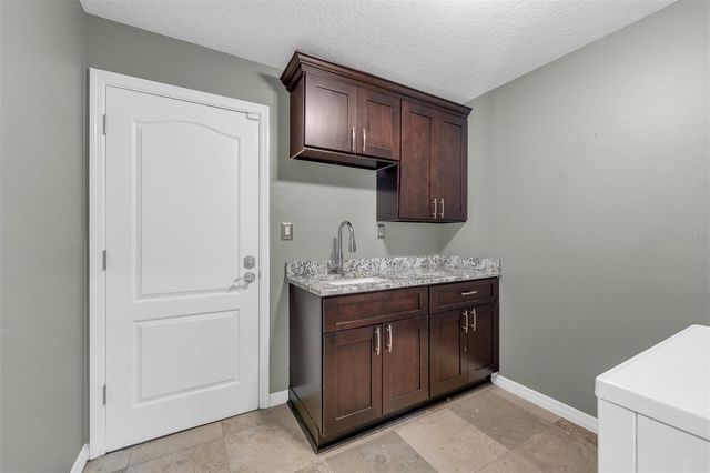 2305 PARK VILLAGE PLACE, Apopka, FL 32712