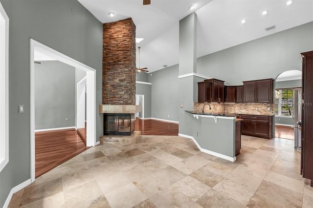 2305 PARK VILLAGE PLACE, Apopka, FL 32712