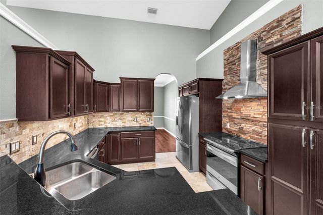 2305 PARK VILLAGE PLACE, Apopka, FL 32712