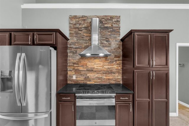 2305 PARK VILLAGE PLACE, Apopka, FL 32712