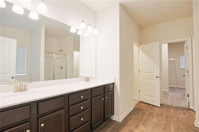 5381 Woodline View Circle, Auburn, GA 30011