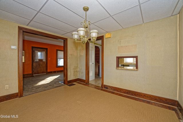 18 1st Avenue, Mayfield, NY 12117