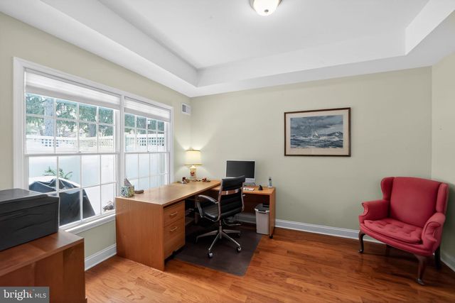 4 EMPRESS CT, Princeton, NJ 08540