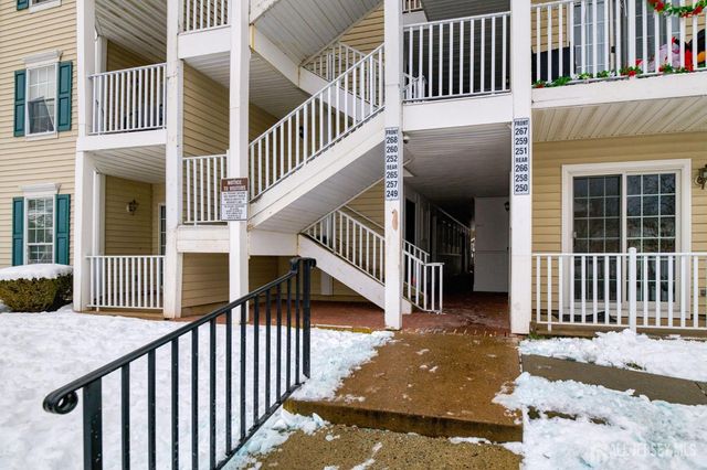 252 Kempsey Drive, North Brunswick, NJ 08902