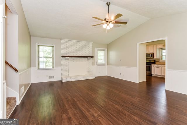 6581 Windsor Drive, Acworth, GA 30102