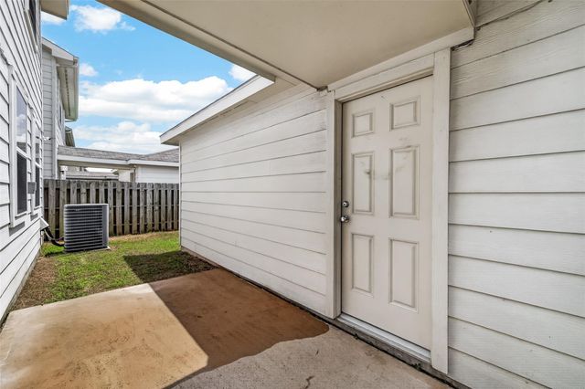 7110 Granite Terrace Lane, Houston, TX 77083