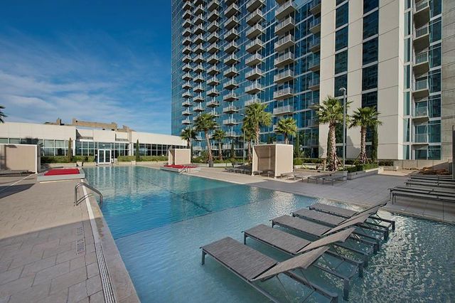 5925 Almeda Road 12308, Houston, TX 77004