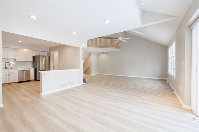 1103 Hillsboro Cove Circle, Webster, NY 14580