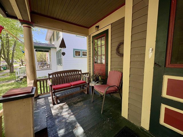 878 HUBBARD STREET, Green Bay, WI 54303