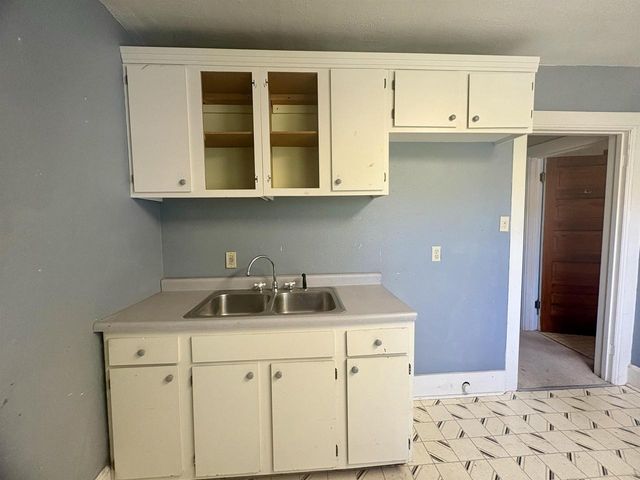 878 HUBBARD STREET, Green Bay, WI 54303