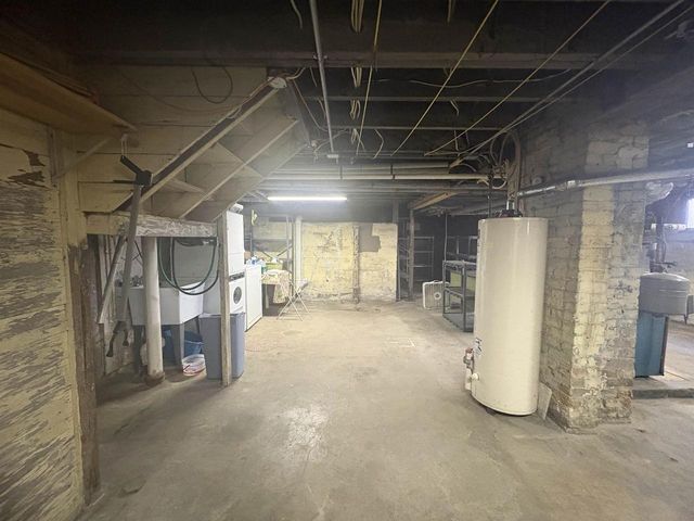 878 HUBBARD STREET, Green Bay, WI 54303