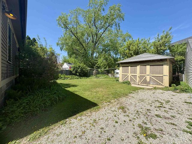 878 HUBBARD STREET, Green Bay, WI 54303
