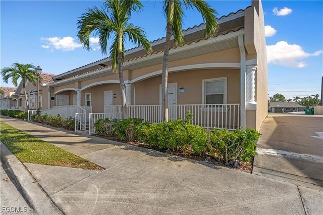 4519 SE 16th PL 111, Cape Coral, FL 33904