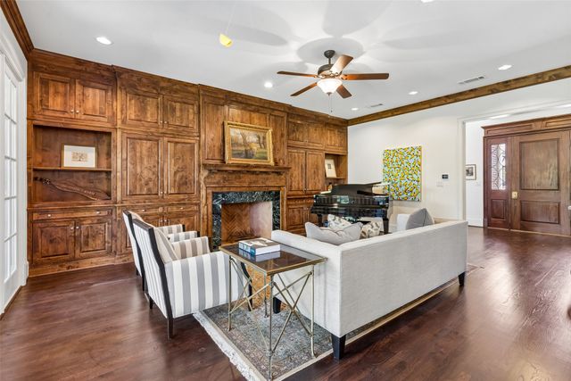 6403 Westlake Avenue, Dallas, TX 75214