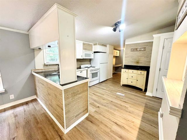 4361 N Rabbit Run, Edmond, OK 73034