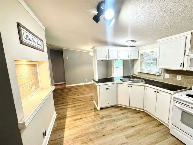 4361 N Rabbit Run, Edmond, OK 73034