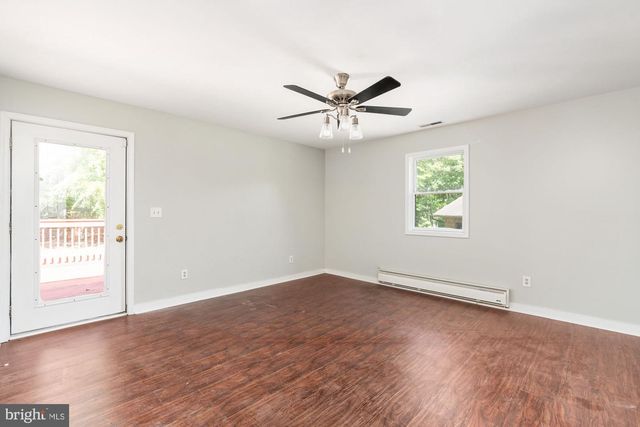 74 WOOD COVE CT, Mineral, VA 23117