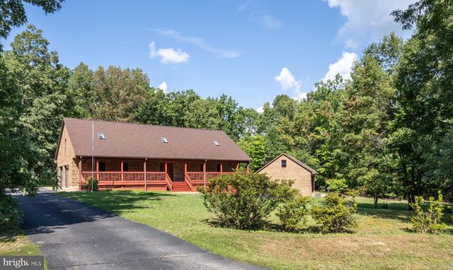 74 WOOD COVE CT, Mineral, VA 23117