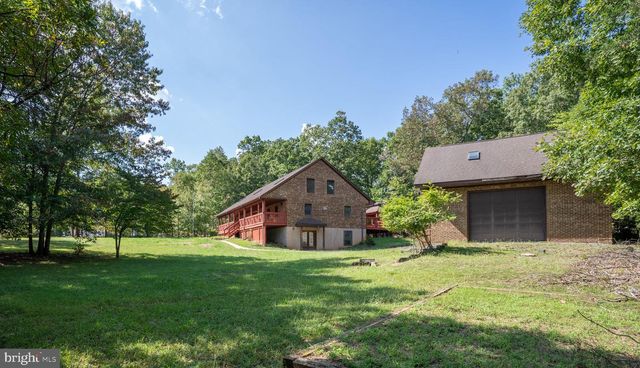 74 WOOD COVE CT, Mineral, VA 23117