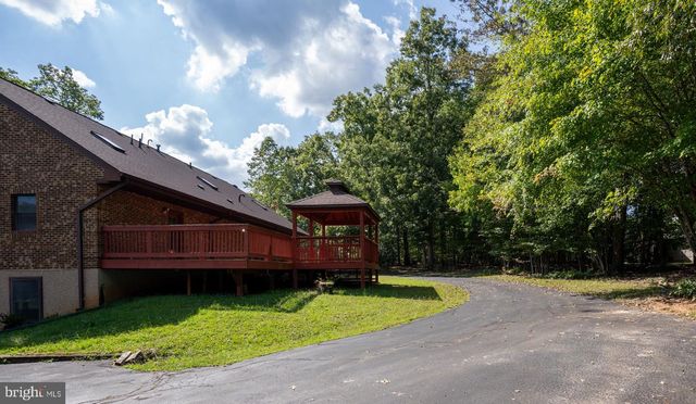 74 WOOD COVE CT, Mineral, VA 23117