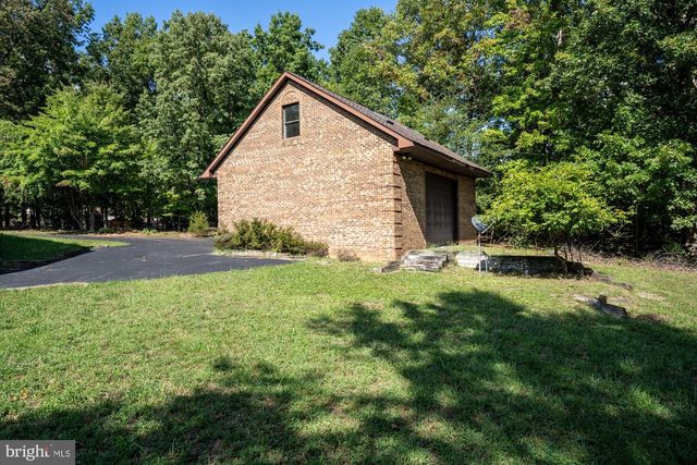 74 WOOD COVE CT, Mineral, VA 23117