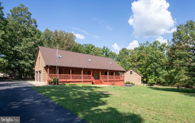 74 WOOD COVE CT, Mineral, VA 23117