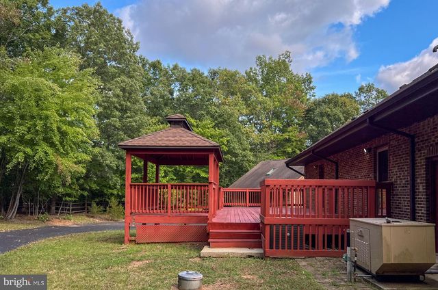 74 WOOD COVE CT, Mineral, VA 23117