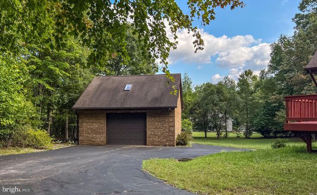 74 WOOD COVE CT, Mineral, VA 23117