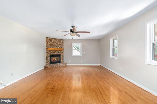 74 WOOD COVE CT, Mineral, VA 23117