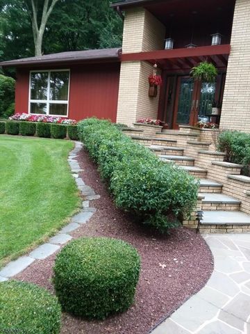 5 Agnes Ln, Holland Twp., NJ 08848