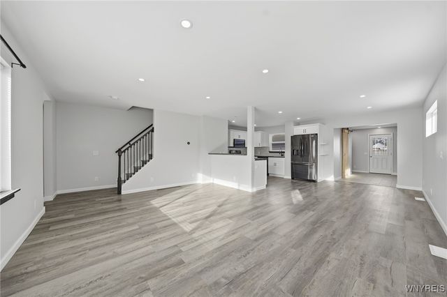 4596 Broadway, Cheektowaga, NY 14043