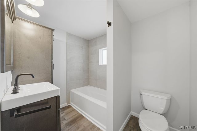 4596 Broadway, Cheektowaga, NY 14043