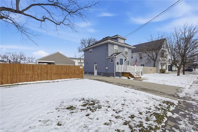 4596 Broadway, Cheektowaga, NY 14043