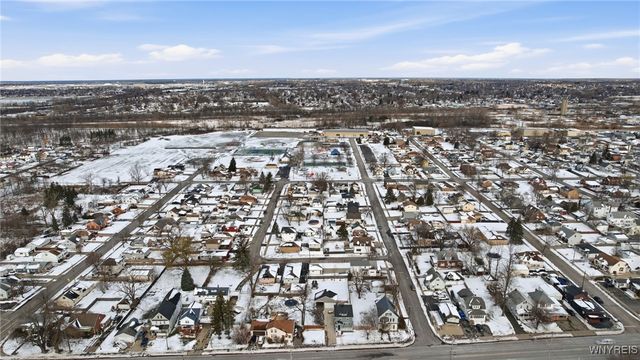 4596 Broadway, Cheektowaga, NY 14043