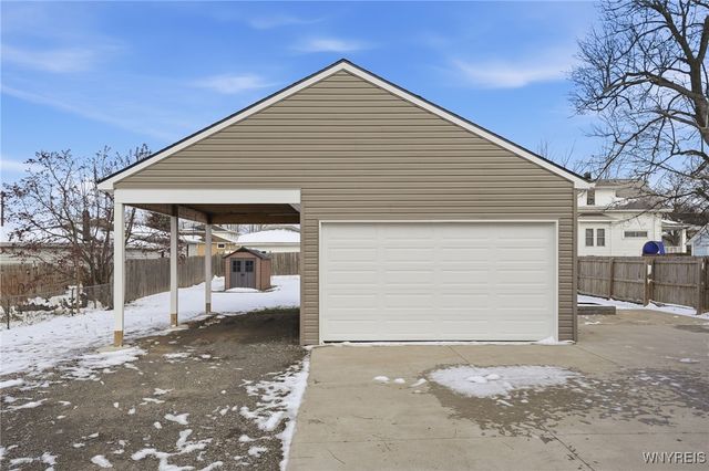 4596 Broadway, Cheektowaga, NY 14043