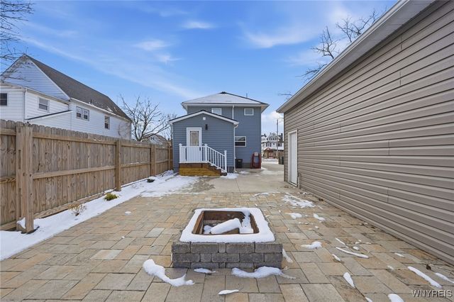 4596 Broadway, Cheektowaga, NY 14043