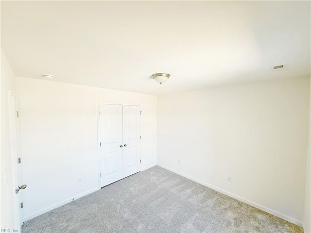 1545 Waltham LN, Newport News, VA 23608