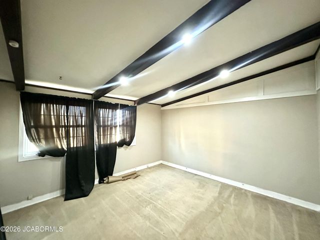 520 MERRY DALE DRIVE, Tipton, MO 65081