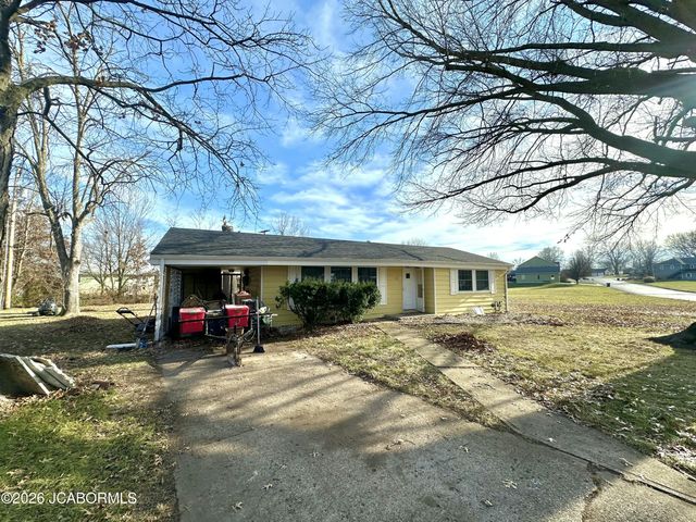 520 MERRY DALE DRIVE, Tipton, MO 65081