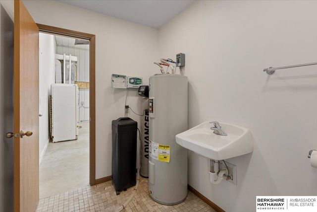 330 E 15th Street, Decatur, NE 68020